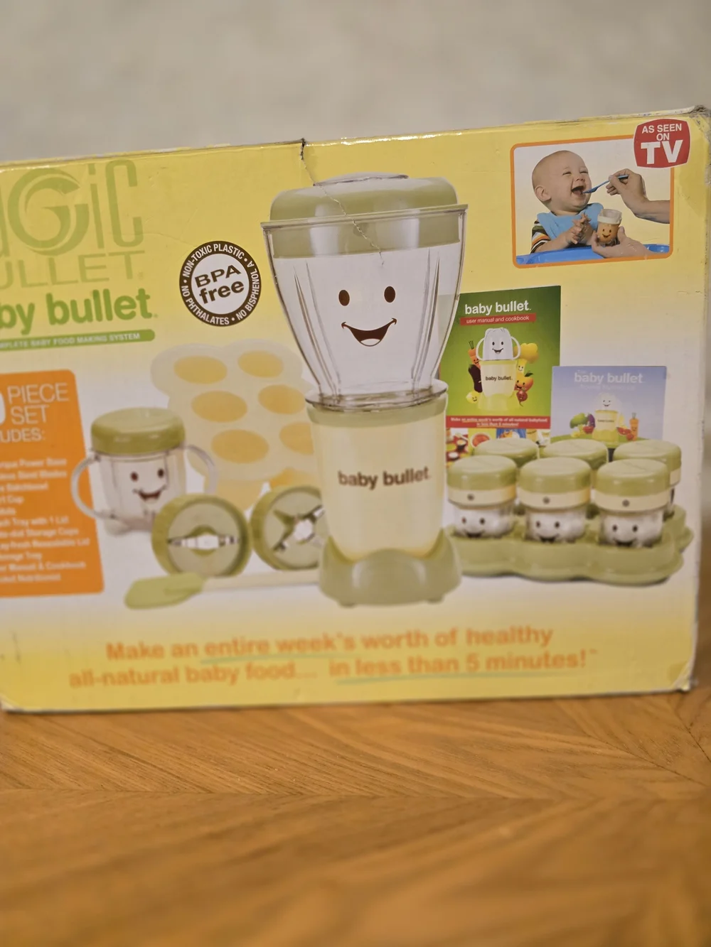 Baby Bullet. Blender Baby Food Maker - Green